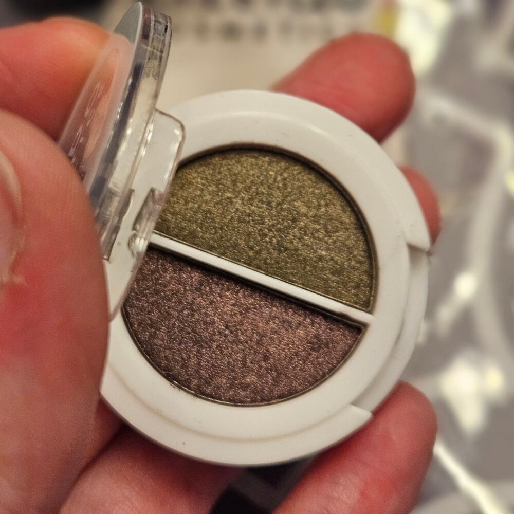 Kaleido Cosmetics Crazy Foils Eye Shadow Duo Go Big Or Go Home